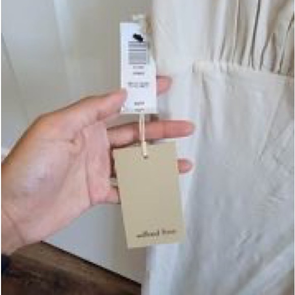 Aritzia orbit dress. NWT - Picture 2 of 2